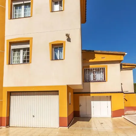 Holiday home Noemi By Interhome